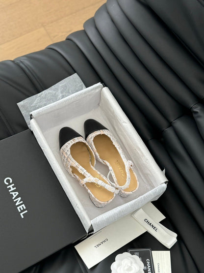 HIGH SLINGBACK IN BEIGE TWEED AND BLACK LAMBSKIN