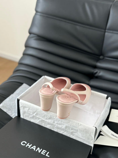 HIGH SLINGBACK IN LIGHT PINK LAMBSKIN