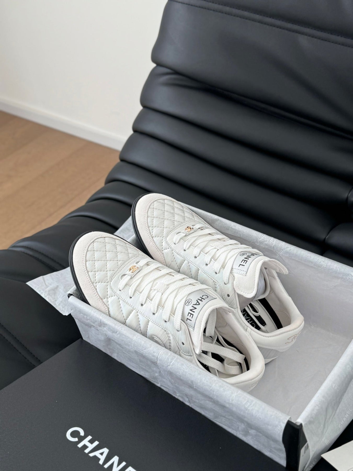 CC SNEAKER IN WHITE EMBROIDERED LAMBSKIN