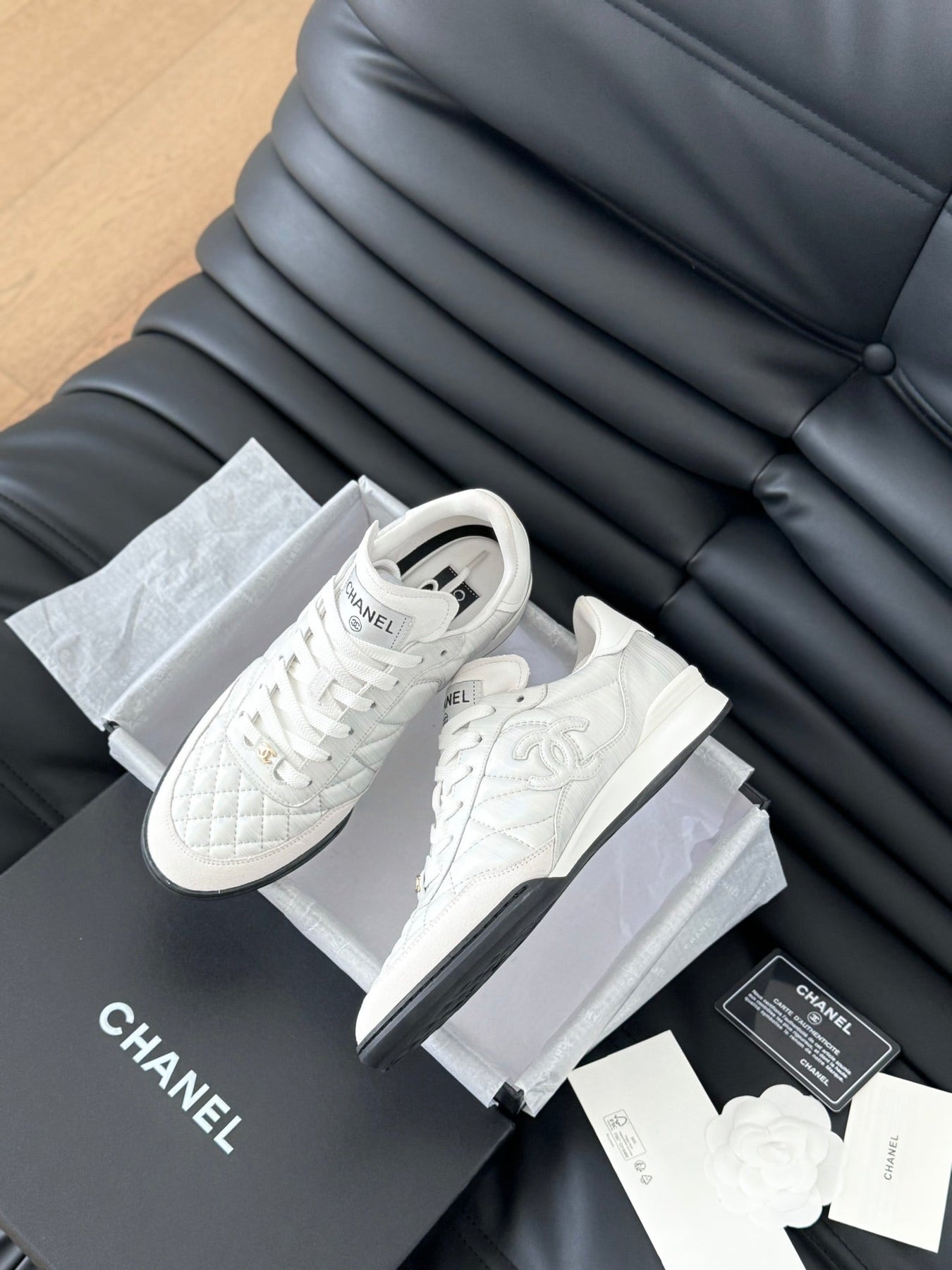 CC SNEAKER IN WHITE EMBROIDERED LAMBSKIN