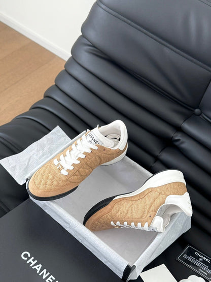 CC SNEAKER IN PEANUT BROWN MIX WHITE EMBROIDERED LAMBSKIN