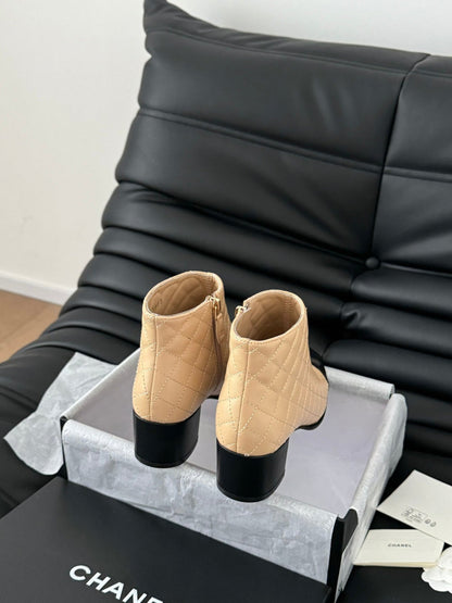 CC BALLET SHORT BOOTS 65 MM IN SEPIA BEIGE MIX BLACK QUILTED PATTERN LAMBSKIN