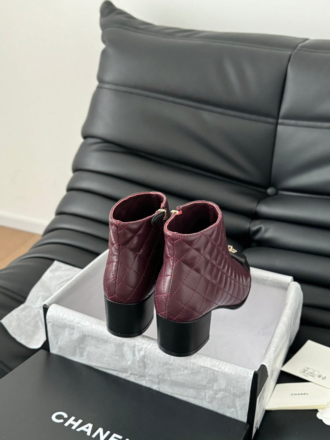 CC SHORT BOOTS 65 MM IN SANGRIA PURPLE MIX BLACK QUILTED PATTERN LAMBSKIN