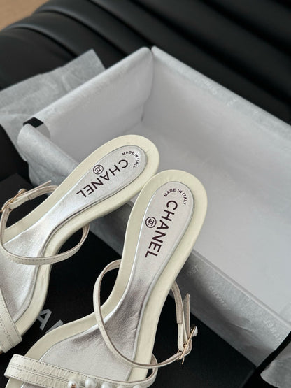 PEARL SANDAL IN WHITE LAMBSKIN 35 MM