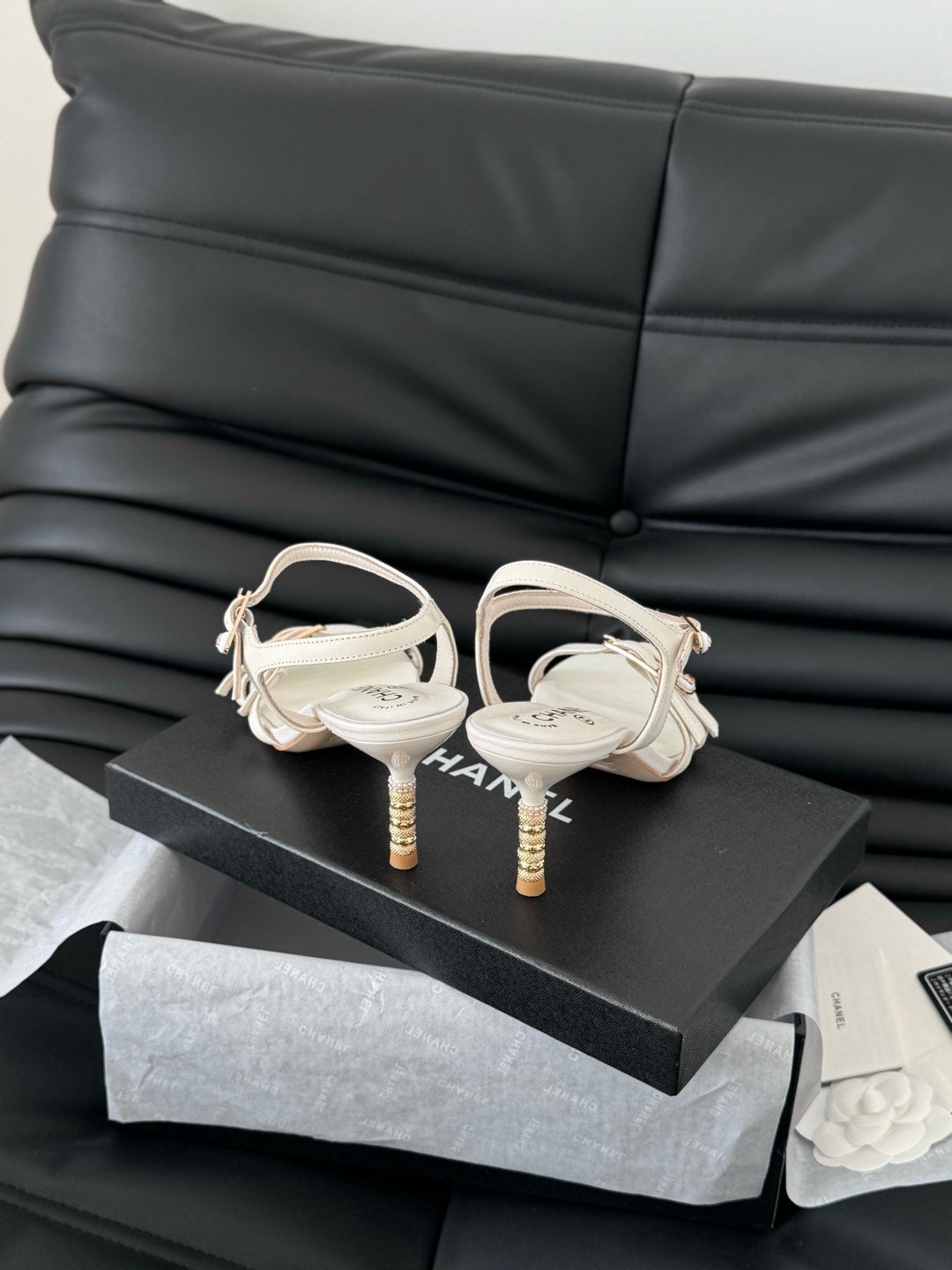 HIGH HEEL 75 MM SANDAL IN WHITE SHEEPSKIN