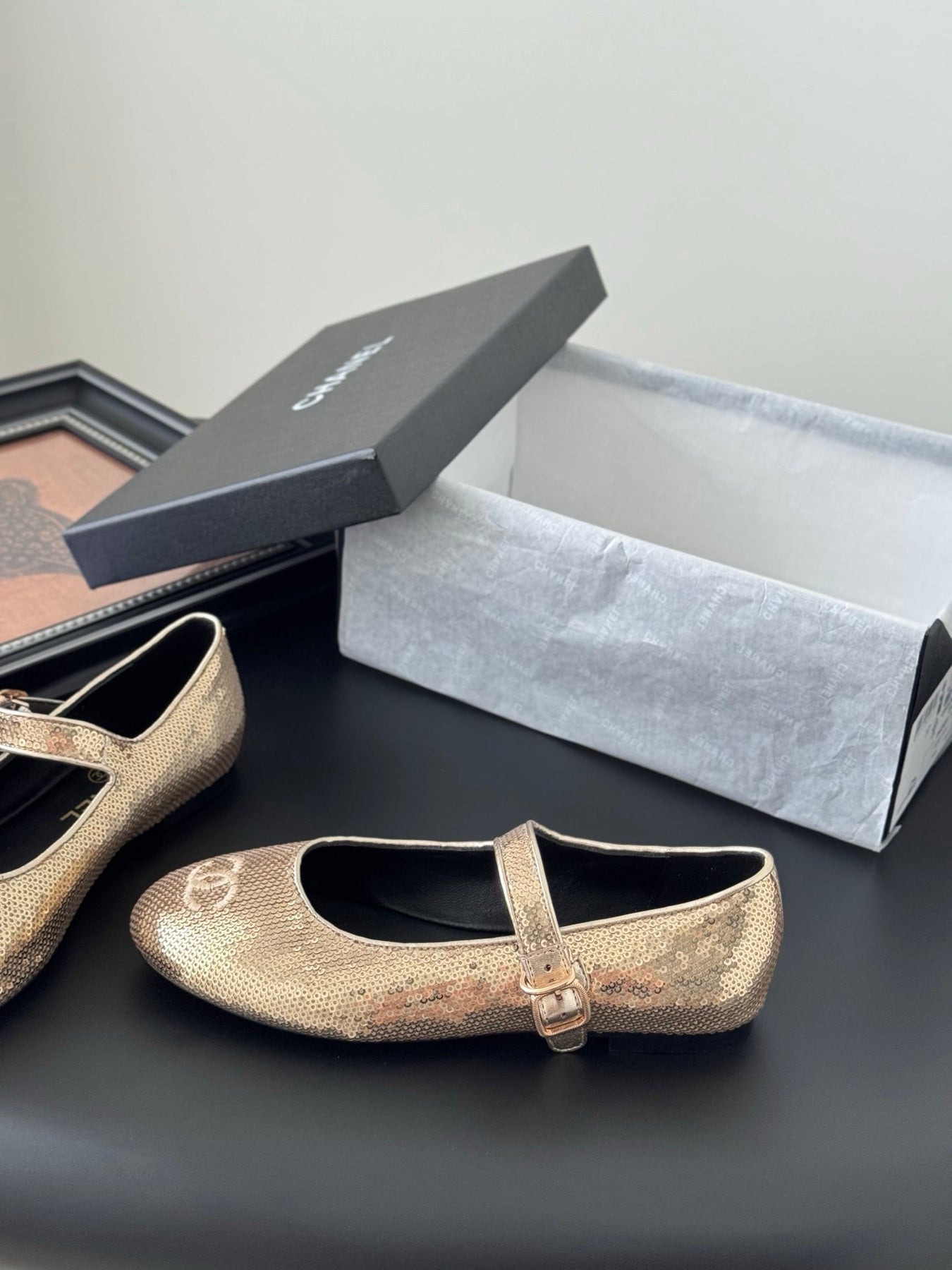 BALLET IN GLITTER GOLDEN SEQUINS