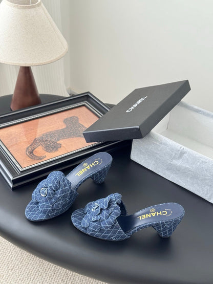 HIGH HEELS CAMELLIA IN NAVY BLUE DENIM