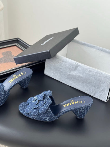 HIGH HEELS CAMELLIA IN NAVY BLUE DENIM