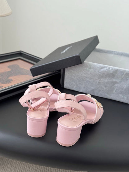 HIGH SANDALS IN PINK TWEED WITH LOGO STICKER DETAIL