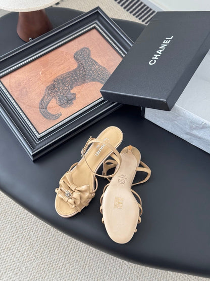 HIGH HEELS SANDALS IN TAN BEIGE SHEEPSKIN