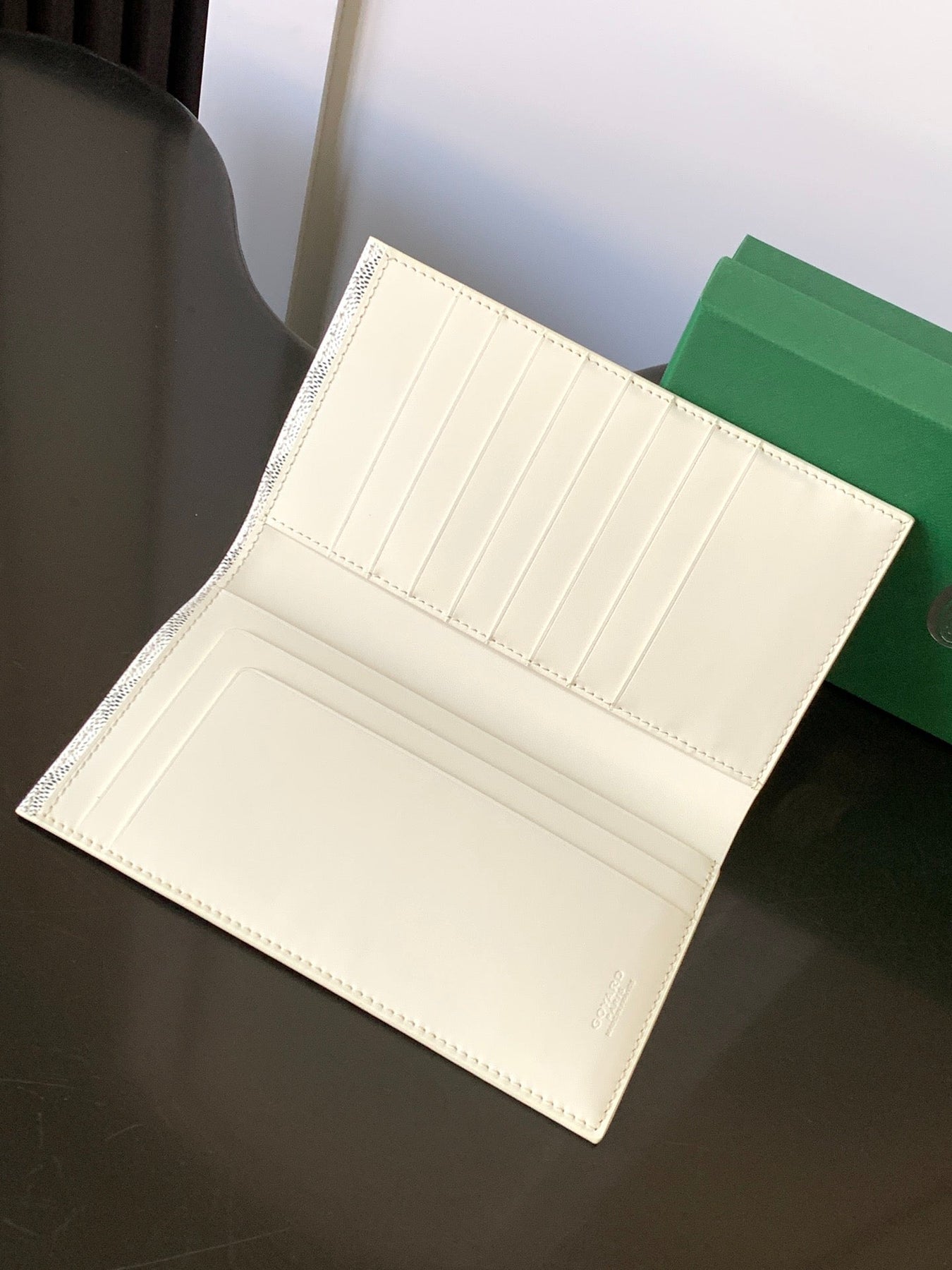 RICHELIEU CHECKBOOK WALLET 19 IN WHITE GOYARDINE CANVAS AND CALFSKIN