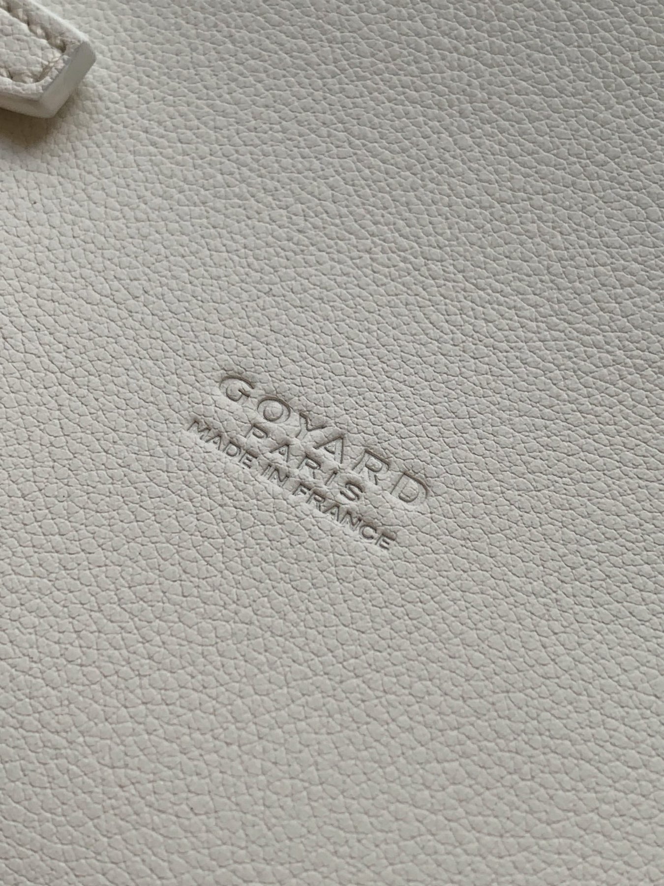 CHYPRE WALLET-POUCH 21 IN WHITE GOYARDINE CANVAS AND CALFSKIN