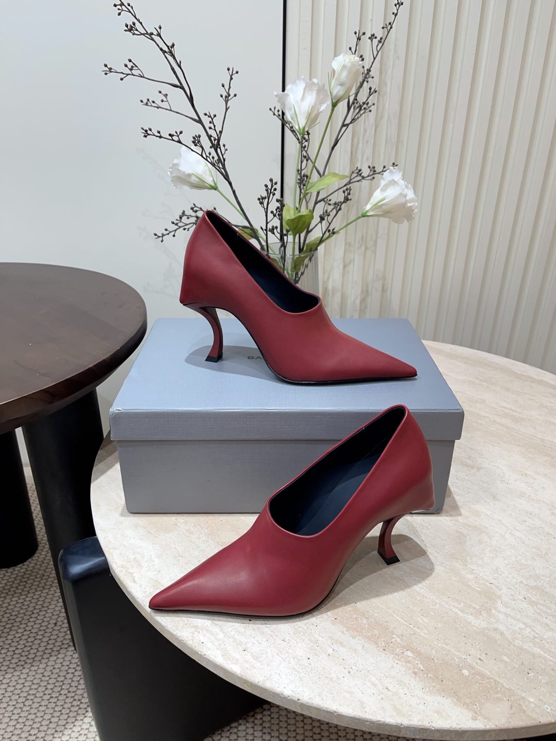 CURVED HEEL DEEP MOUTH PUMPS IN CADILLAC CALFSKIN