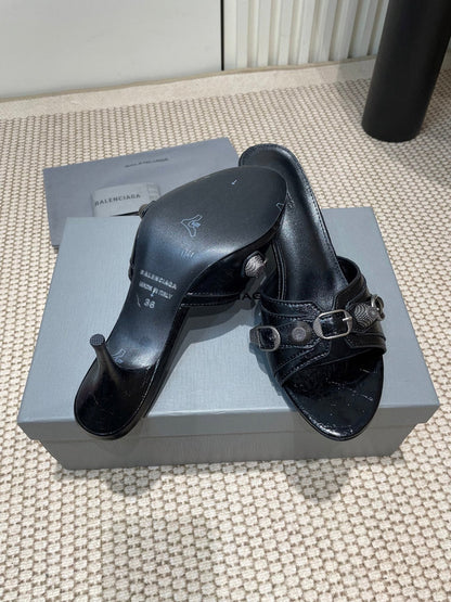 CAGOLE HIGH MULES IN BLACK OIL-WAX SHEEPSKIN