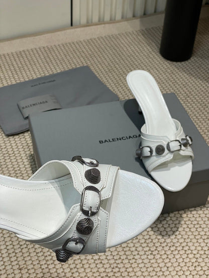 CAGOLE HIGH MULES IN WHITE OIL-WAX SHEEPSKIN