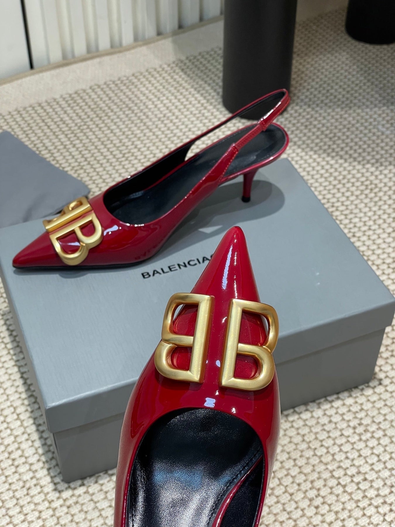 POINTED BB GOLD BUCKLE HIGH SLINGBACK 60MM IN RED PATENT CALFSKIN