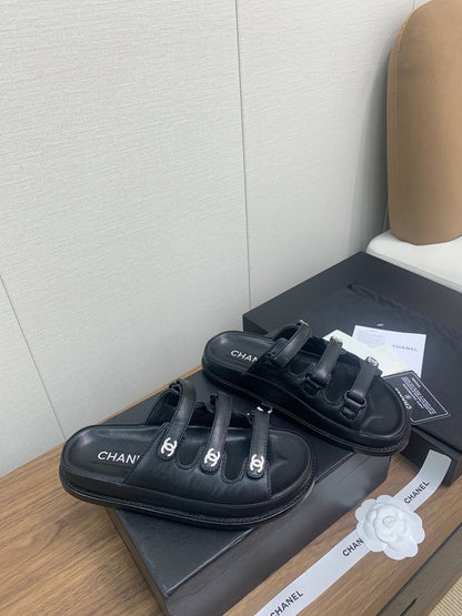 DAD SANDAL IN BLACK LAMBSKIN MULE