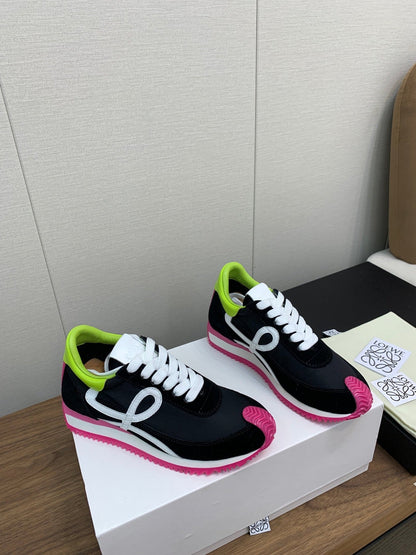 LW FLOW RUNNER SNEAKER BLACK-PINK SUEDE