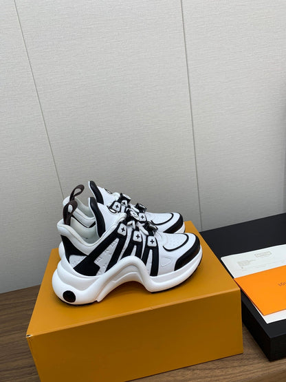 LV ARCHLIGHT SNEAKER BLACK MIX WHITE