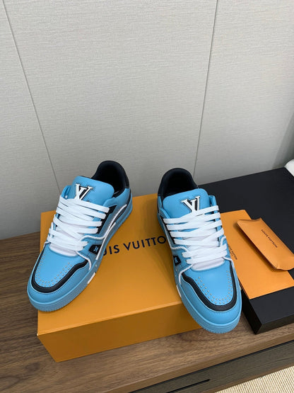 LV WOMEN'S TRAINER IN CERULEAN BLUE CALFSKIN