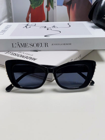 CAT EYE SUNGLASSES 632701 IN BLACK ACETATE EMBOSSED PEARL