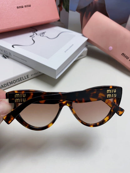 GLIMPSE CAT EYE SUNGLASSES 555885 IN HAVANA ACETATE