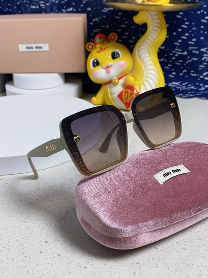 RUNWAY SQUARE SUNGLASSES 563196 IN BEIGE ACETATE