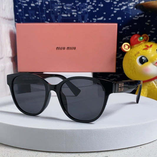 RUNWAY SUNGLASSES 567505 IN BLACK ACETATE BLACK LENSES