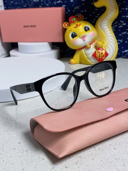 RUNWAY SUNGLASSES 567509 IN BLACK ACETATE BLACK LOGO