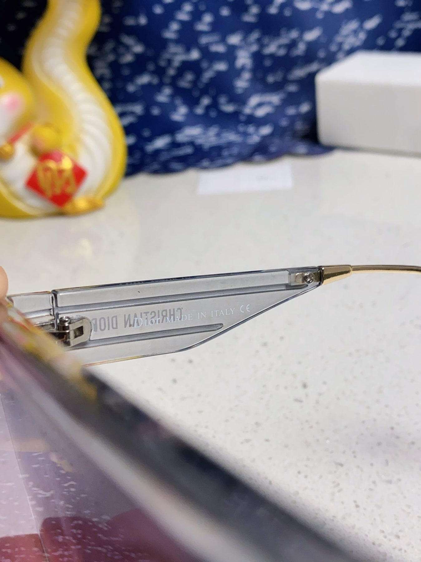 MONTAIGNE SUNGLASS CLUB M7U IN GREY CLEAR ACETATE