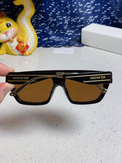 MONTAIGNE SUNGLASS CLUB M7U IN BROWN ACETATE