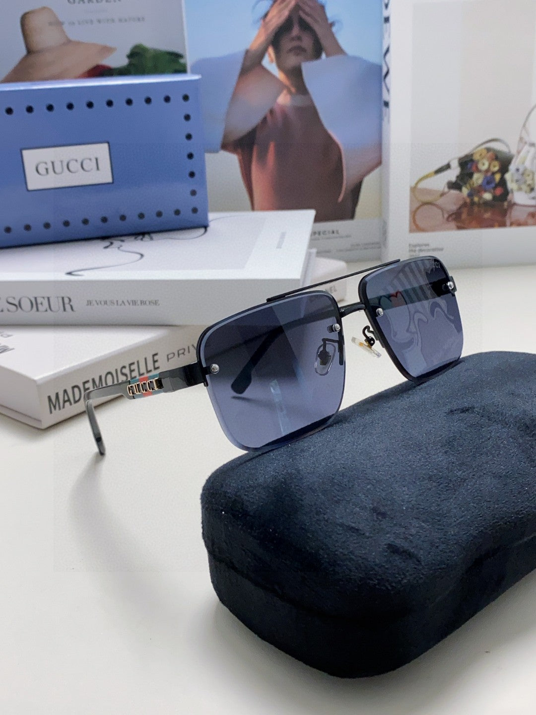 RECTANGULAR FRAME SUNGLASSES 576873 IN METAL