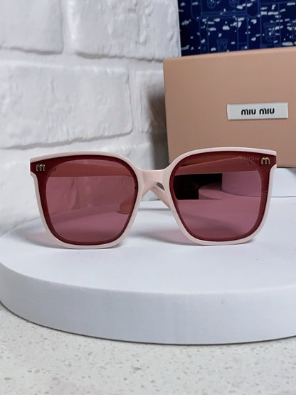 GLIMPSE SQUARE SUNGLASSES 554611 IN LIGHT PINK ACETATE