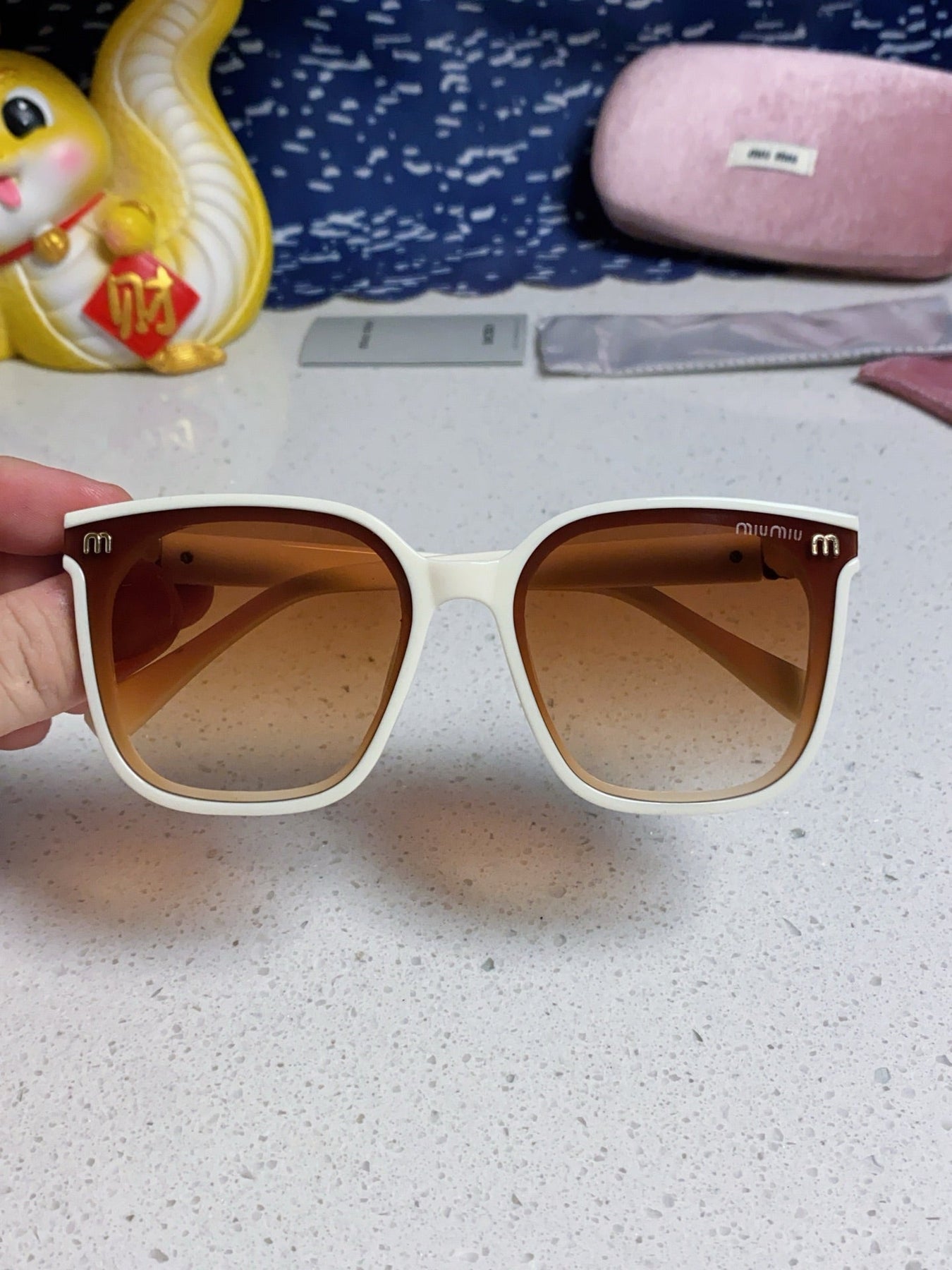 GLIMPSE SQUARE SUNGLASSES 554612 IN IVORY ACETATE