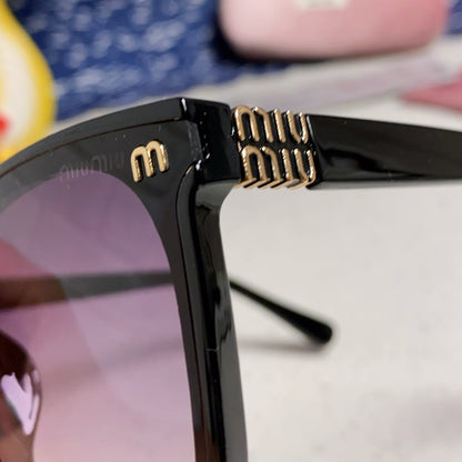 GLIMPSE SQUARE SUNGLASSES 554616 IN BLACK ACETATE GREY SMOKE LENS