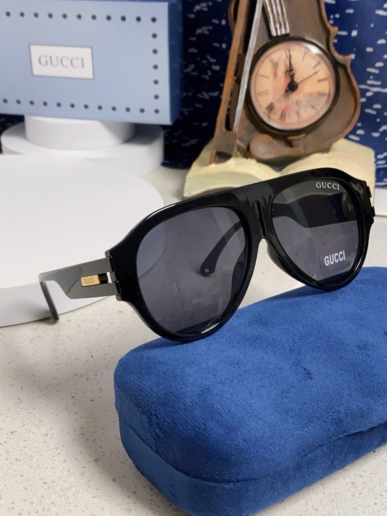 AVIATOR FRAME SUNGLASSES 575853 IN BLACK ACETATE