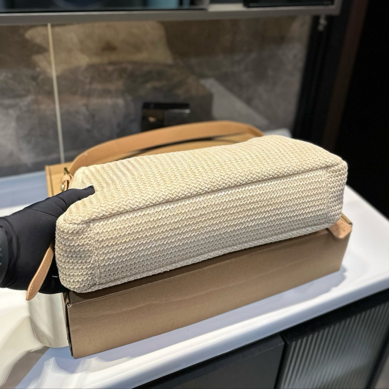 CROCHET SHOULDER BAG 38 IN BEIGE WOVEN RAFFIA