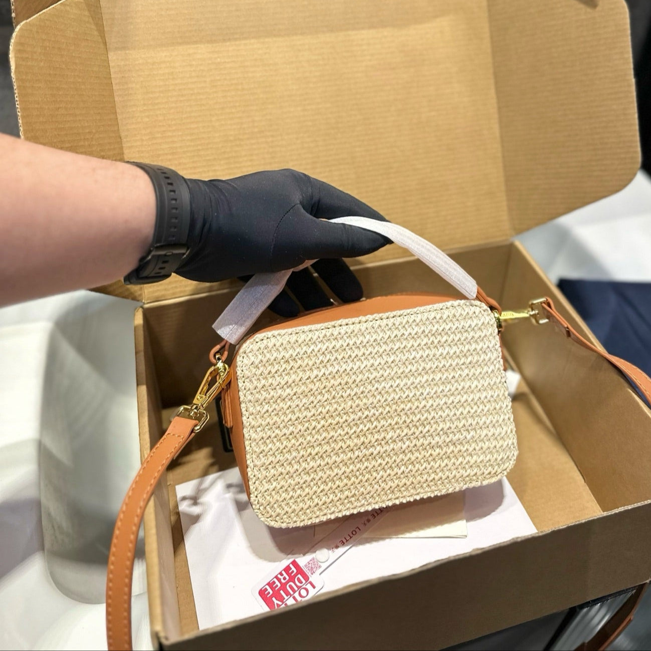 CROCHET SHOULDER BAG 18 IN BEIGE WOVEN RAFFIA CALFSKIN STRAP