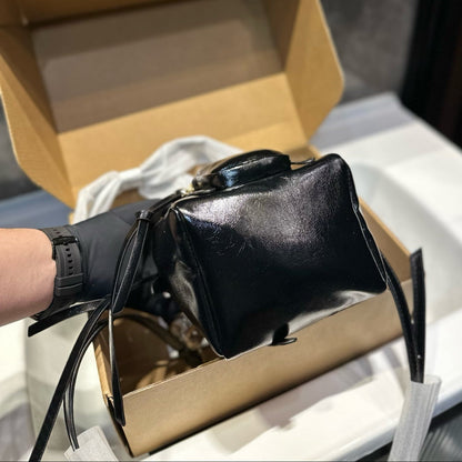 DANGLE TOP HANDLE MINI BAG 15 IN BLACK PATENT CALFSKIN