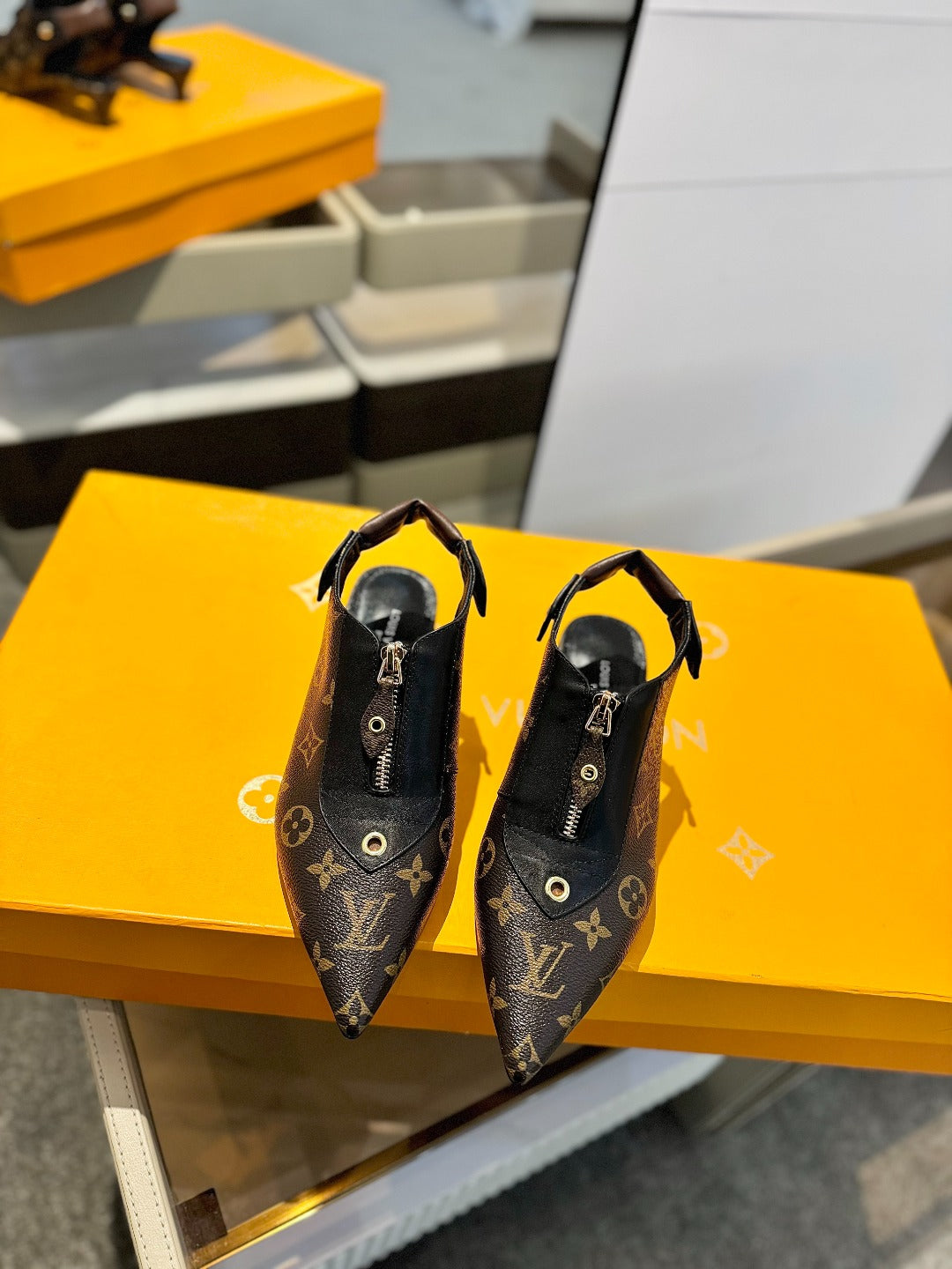 ALLURE HIGH 4.5 CM SLINGBACK IN CHOCOLATE BROWN MONOGRAM CALFSKIN