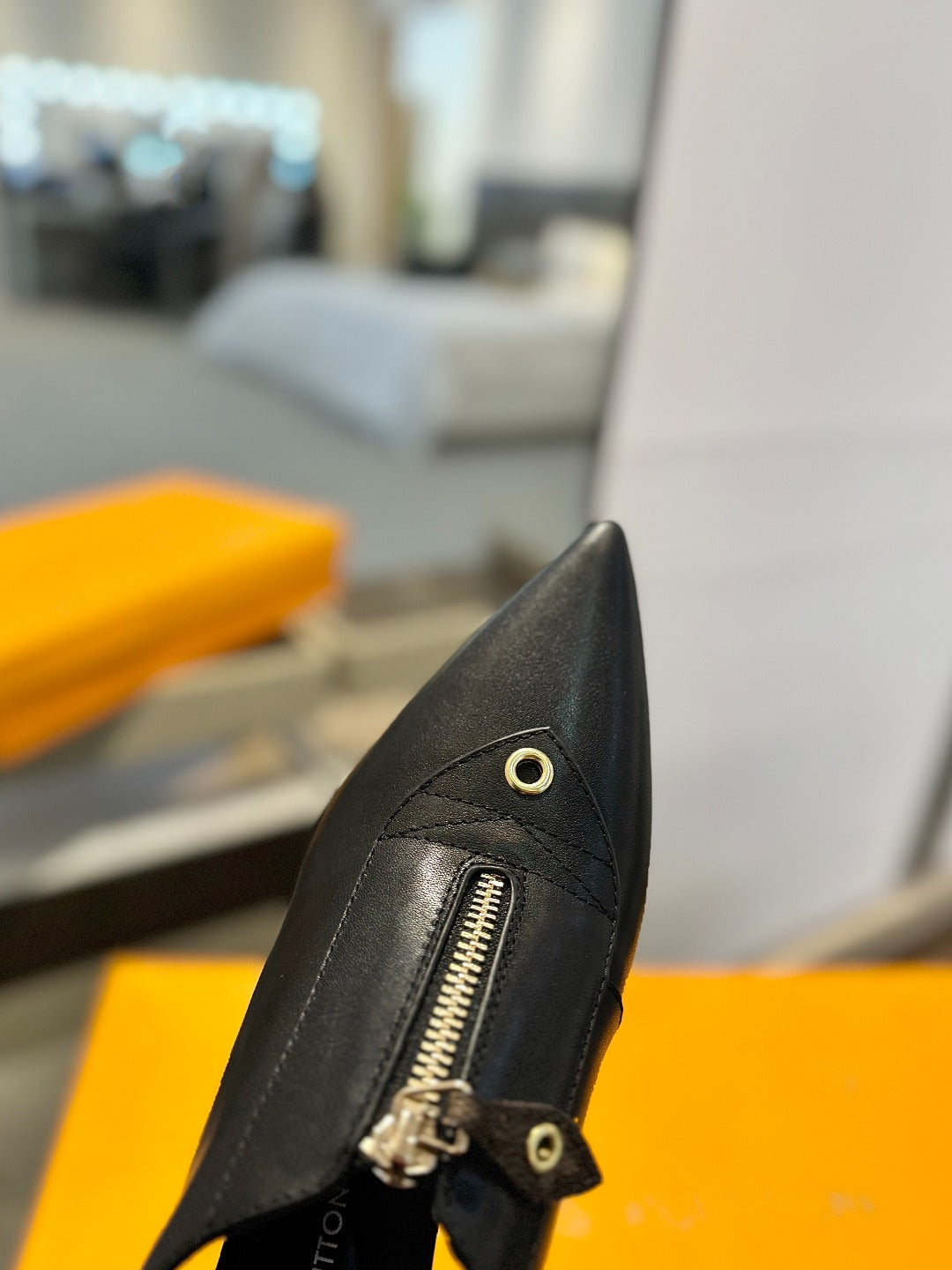 ALLURE HIGH 4.5 CM SLINGBACK IN BLACK MONOGRAM CALFSKIN