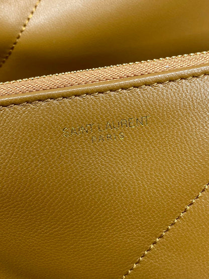 DRAWSTRING CHAIN STRAP SHOULDER BAG 39 IN TORTILLA BROWN QUILTED CALFSKIN