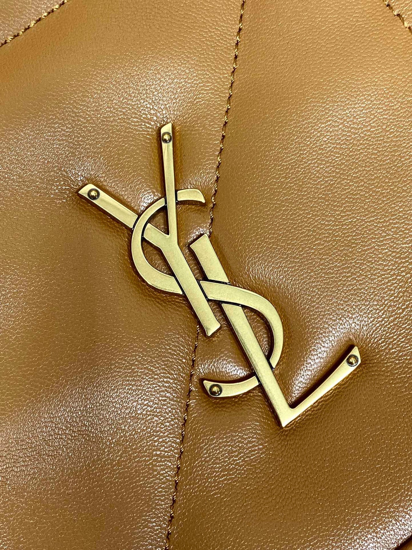 DRAWSTRING CHAIN STRAP SHOULDER BAG 39 IN TORTILLA BROWN QUILTED CALFSKIN