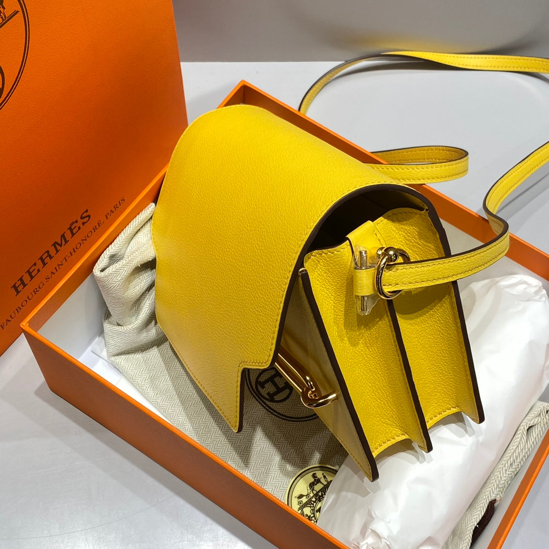 HM ROULIS 18 MINI BAG IN ANZAC YELLOW CALFSKIN GOLD-TONE HARDWARE