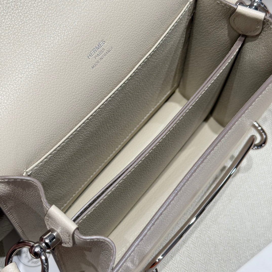 HM ROULIS 18 MINI BAG IN BEIGE CALFSKIN SILVER-TONE HARDWARE