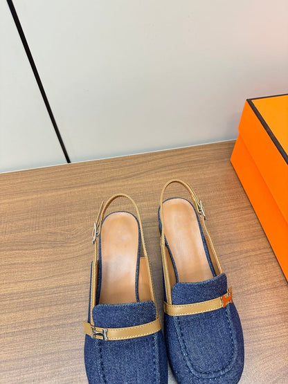 Infinie 50 pump navy