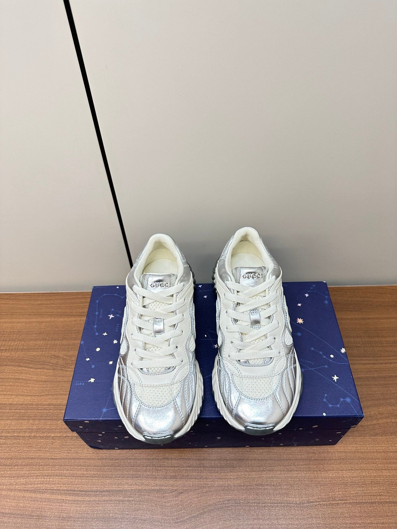 GG Ripple Leather Sneakers White Silver