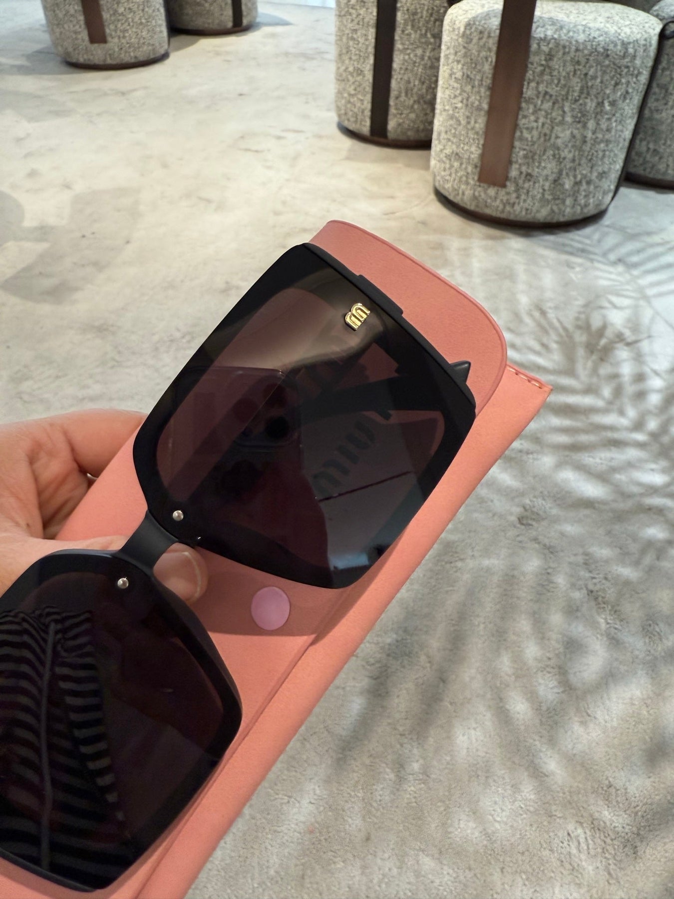 LOGO SQUARE SUNGLASSES 512016 IN BLACK ACETATE