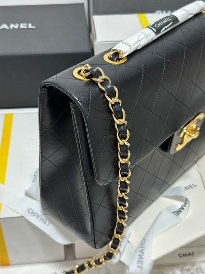 CC MAXI FLAP BAG 34 IN BLACK CALFSKIN