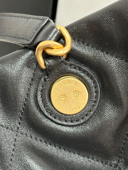 MAXI SHOPPING BAG 36 IN BLACK LAMBSKIN GOLD METALLIC